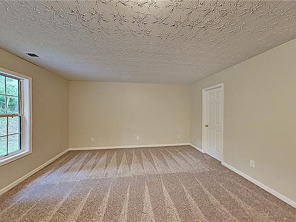 5th image of 1541 Swan Valley Ct