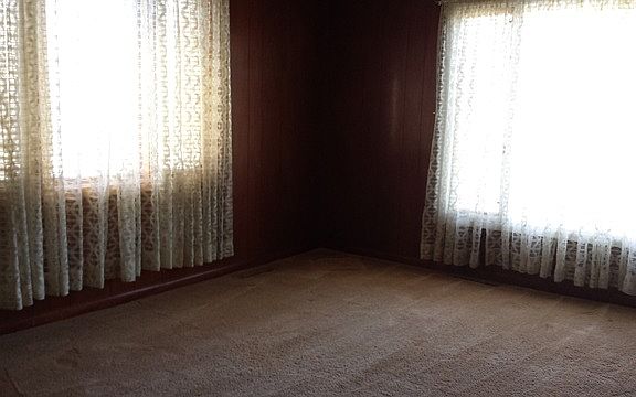 5th image of 1322 E Norman Dr