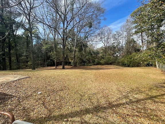 2nd image of 114 Spanish Oak Dr