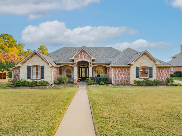 111 Rutland Dr, Hallsville, TX 75650