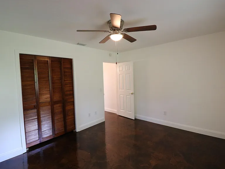 4225 Oak Ln — Photo 15