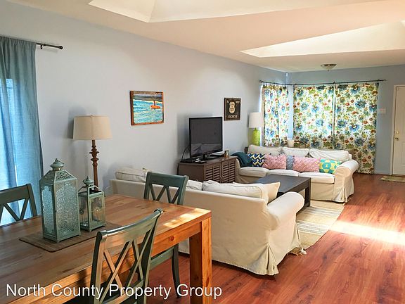 4th image of 549 San Dieguito Dr
