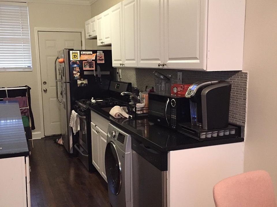 1st image of 728 W Roscoe St #32-1N