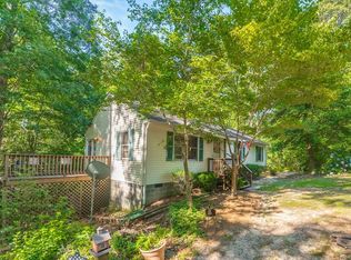 208 Barricks Mill Rd, Topping, VA 23169