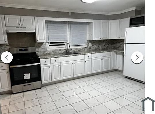 5th image of 169 Hillside Ave