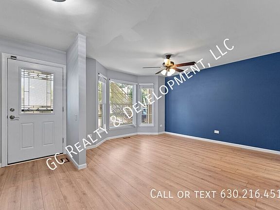 2nd image of 365 W Birchwood Ave