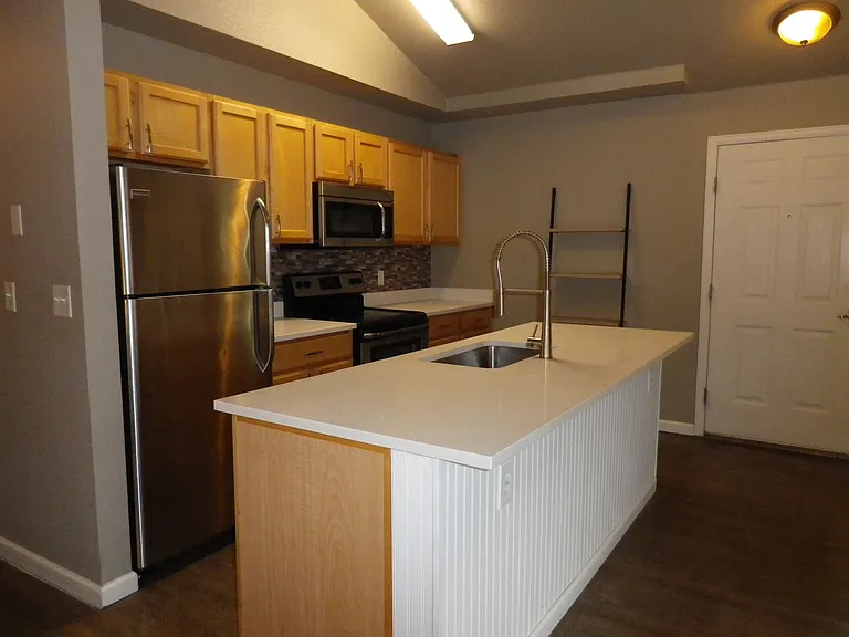 3312 Covey Cir #4 — Photo 6