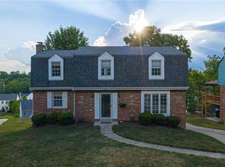 2891 Oneill Dr, Bethel Park, PA