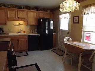 3rd image of 156 Whitehill Ave