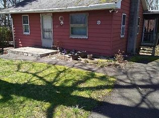 122 Carol St, Danbury, CT 06810
