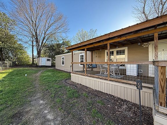 2nd image of 2038 Lee Rd #108