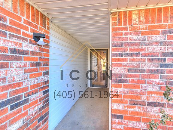 2nd image of 1206 Summerton Pl