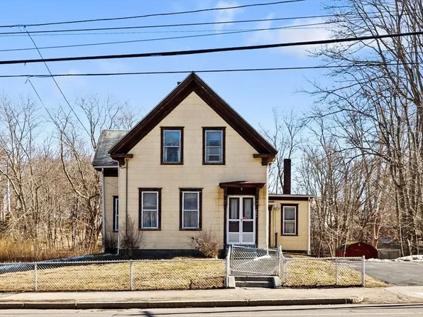 1297 Pleasant St, Weymouth, MA 02189