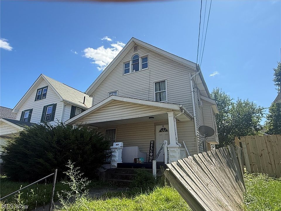 1st image of 3020 9th St SW