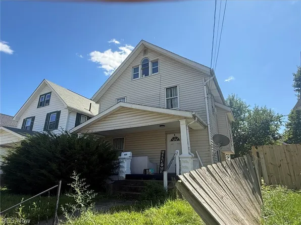 3020 9th St SW, Canton, OH 44710