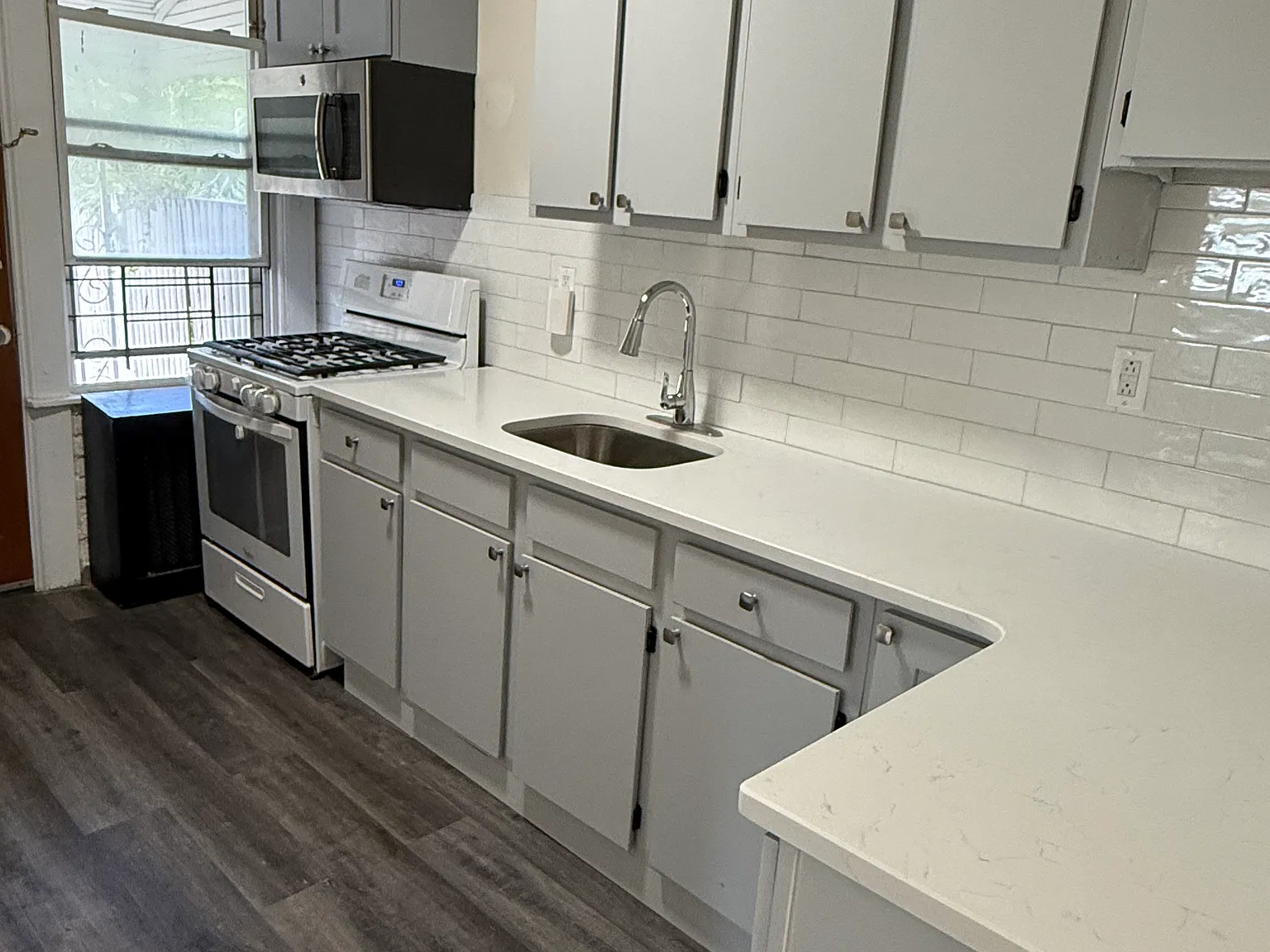 4 bed, 1200 sqft, $3,500 — Photo 1