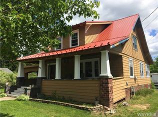 42 Temple St, Portville, NY 14770