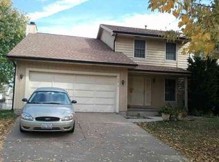 1219 Cadwell Dr, Bloomington, IL 61704