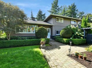 2065 Avondale Rd, Oak Bay, BC V8P 1V5