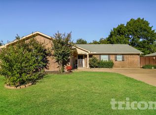 2113 Tampico Dr, Carrollton, TX 75006