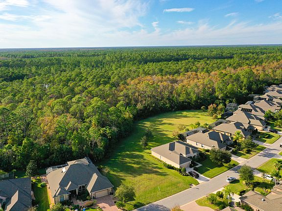 5th image of 949 Stone Lake Dr