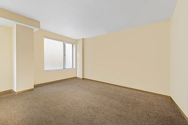 Rented by Compass | media 7