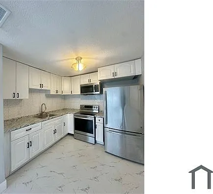 1650 NW 52nd Ave — Photo 1
