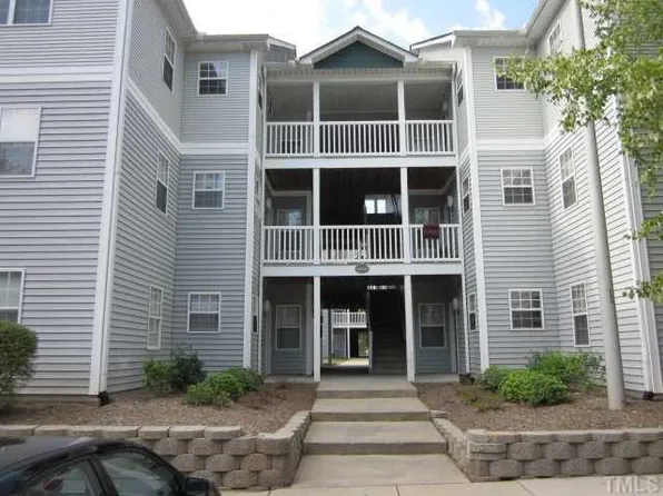 2002 Technology Woods Dr APT 102, Raleigh, NC 27609