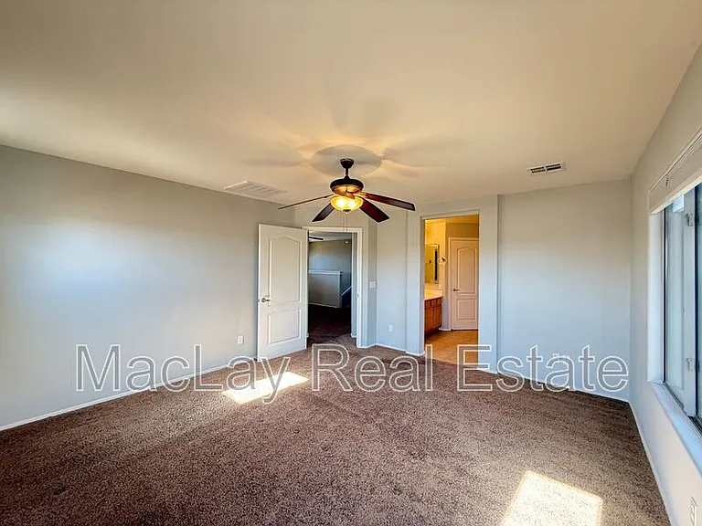 19641 E Carriage Way — Photo 12