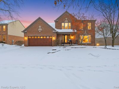 1869 Midchester Dr, West Bloomfield, MI, 48324