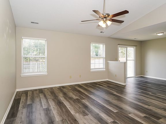 2nd image of 7285 Ridgebrook Dr