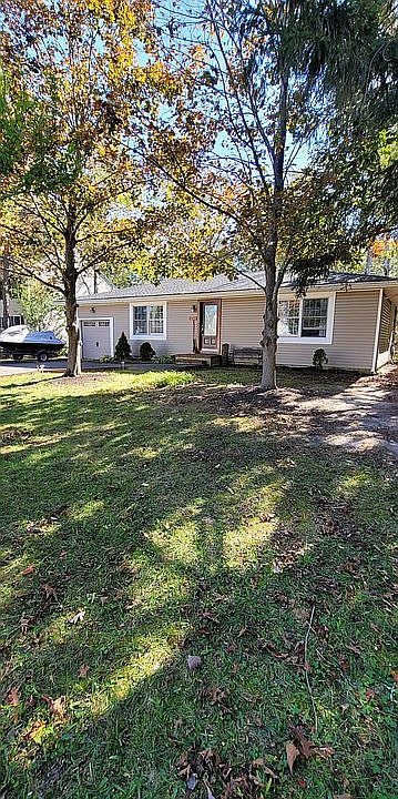 1st image of 1219 Treasure Ave