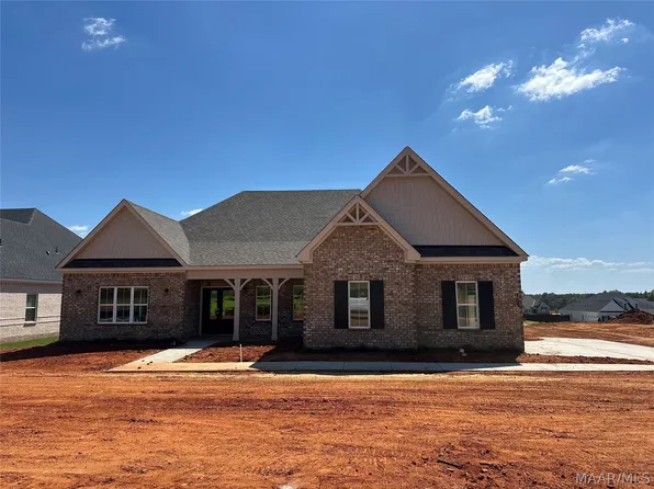 105 Saratoga Ln, Prattville, AL 36066