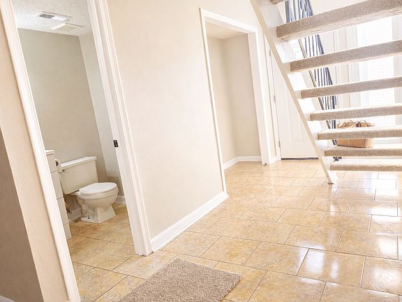 3rd image of 94 Balsam Rd #1