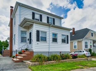 48 Slocum St, Acushnet, MA 02743