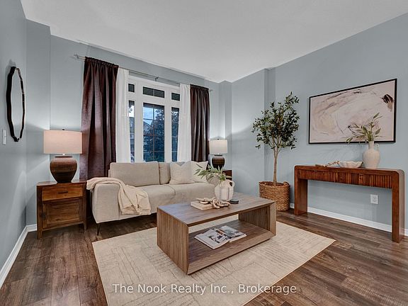 5th image of 81 Colville Ave S