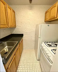 Rented by Building Equity Real Estate LLC
