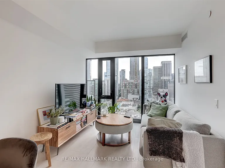 188 Cumberland St #1903 — Photo 2