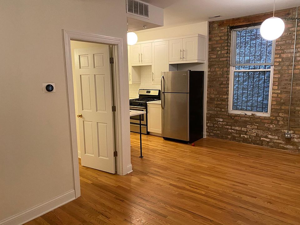 1st image of 1449 N Bosworth Ave #1R