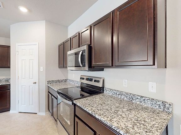 5th image of 1265 Lindsey Dr
