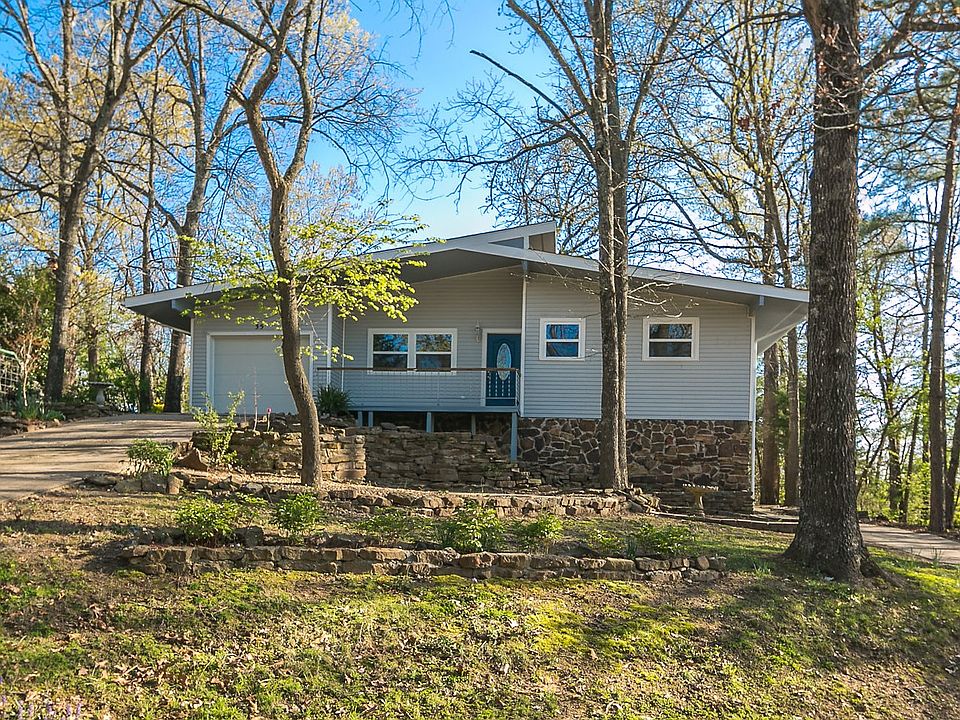 1st image of 35 Enfield Dr