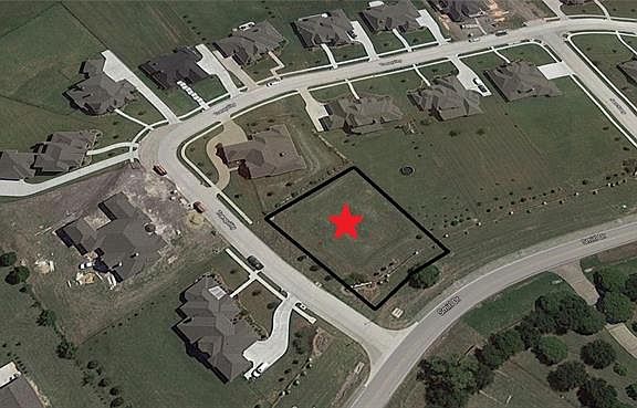 2nd image of 865 Tranquility Dr