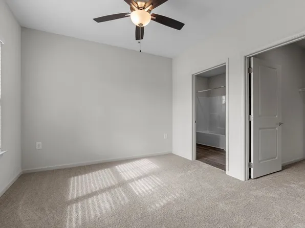 170 Grove Cir, Lillington, NC