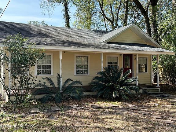 3rd image of 2820 HARVARD Avenue
