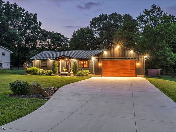 2nd image of 653 Valley Crest Dr
