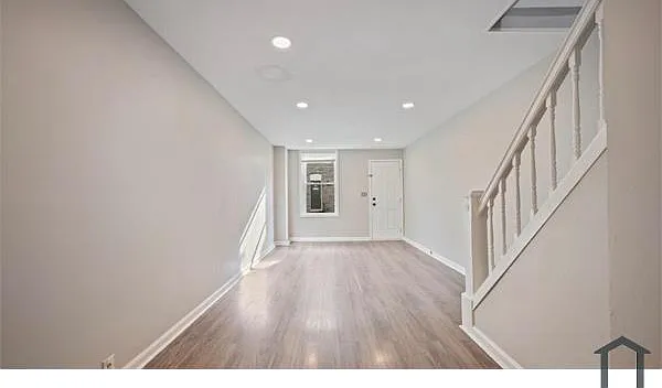 2 bed, 1325 sqft, $1,950 — Photo 4