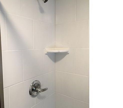 3rd image of 34 N North Shore Dr APT 4