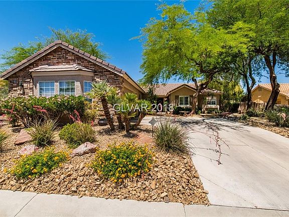 2nd image of 2140 Vista Famosa Ct