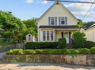 61 Pine St, Woonsocket, RI 02895