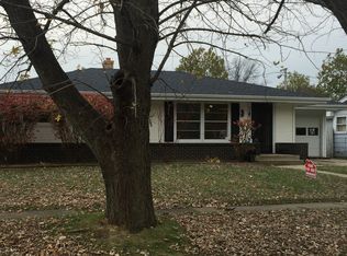 4619 Mohawk Rd, Rockford, IL 61107